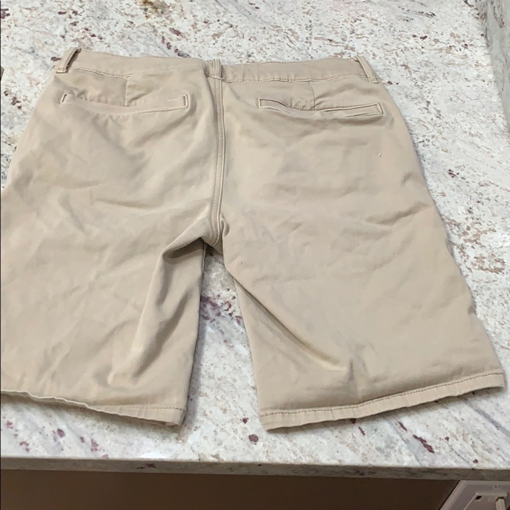 american eagle khaki school shorts - Picture 3 of 3